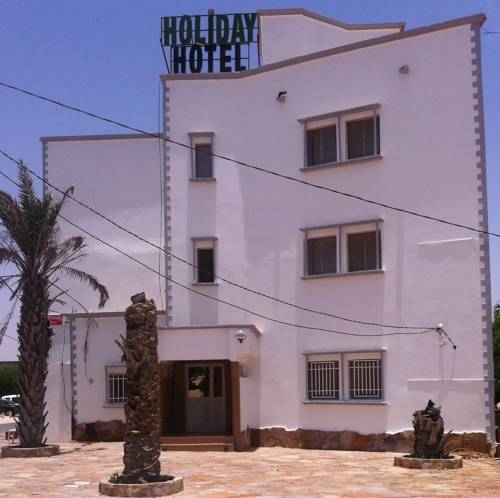 Holiday Hotel