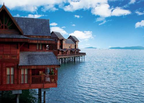 Langkawi Lagoon Resort Sea Village Honeymoon Suite