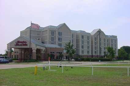 Hampton Inn & Suites North Fort Worth-Alliance Airport