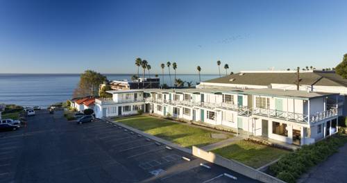 Tides Oceanview Inn and Cottages